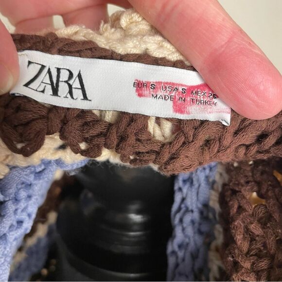Zara Sweater Crochet Stripe Knit Short Sleeve Hooded V Neck Top Tan Blue Small - Picture 9 of 10